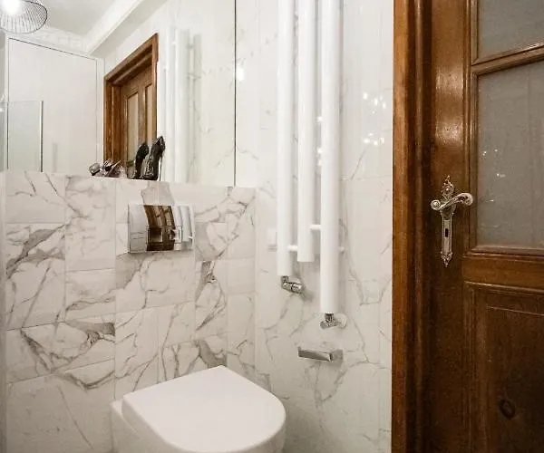 Gold By - 150 M Do Plazy - Parking Appartement *