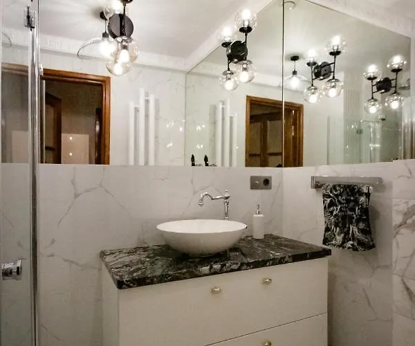 Gold By - 150 M Do Plazy - Parking Appartement *