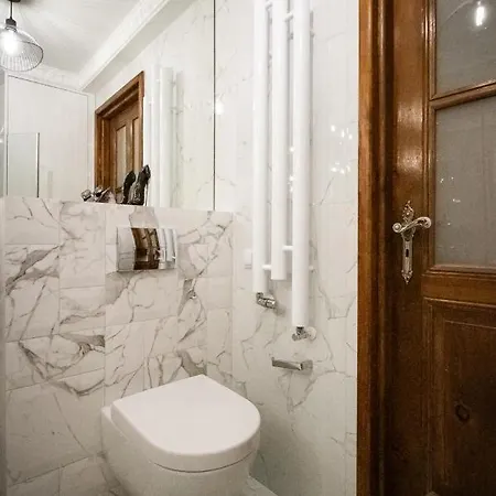 Gold By - 150 M Do Plazy - Parking Apartment *